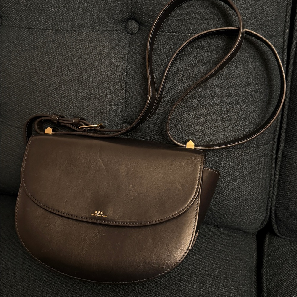 A.P.C. Genève LeatherCrossbody Bag Navy